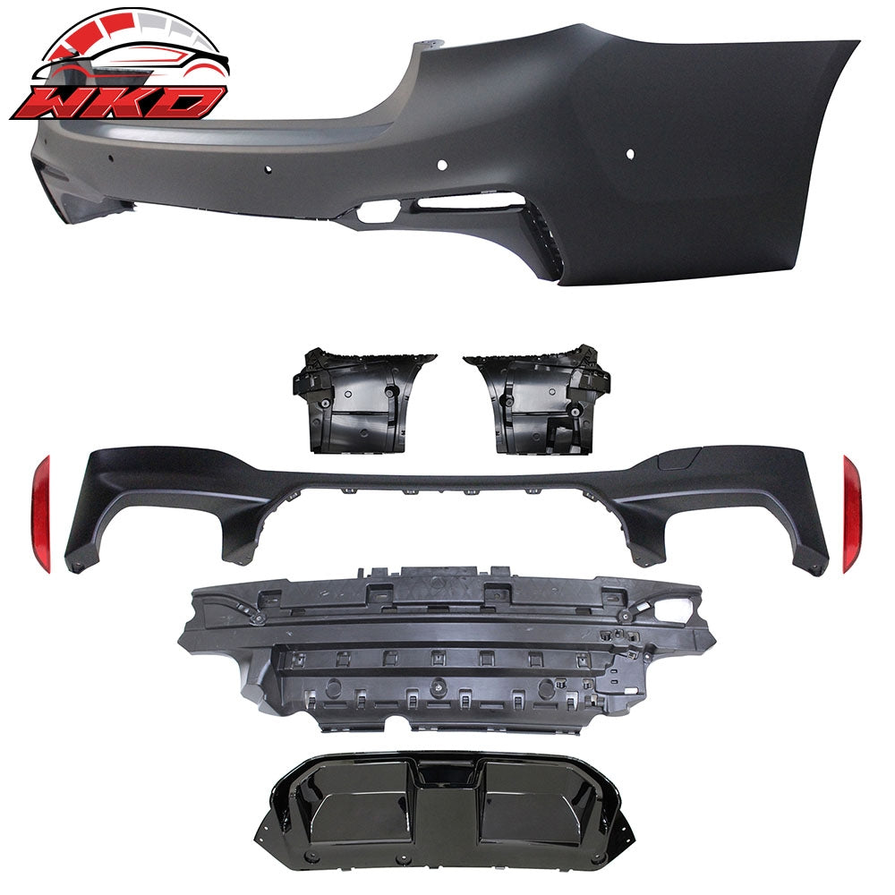 For 17-20 BMW G30 G31 5-Series CS Style Rear Bumper Cover Conversion w/ Diffuser | Wholesale